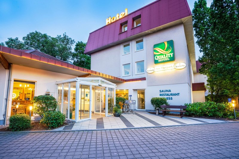 Hotel am Tierpark - photo 1