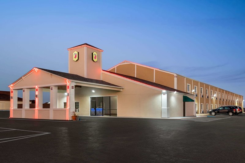 Super 8 by Wyndham Gainesville TX - foto 1