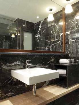 U232 Hotel - photo 1