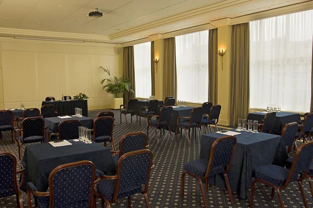 Apollo Hotel Amsterdam - photo 3