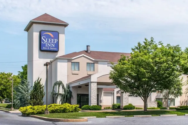 Sleep Inn & Suites of Lancaster County - photo 3