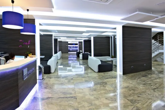 Flamingo Beach Resort - photo 3