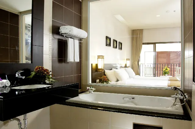 Deevana Plaza Phuket Patong - photo 2