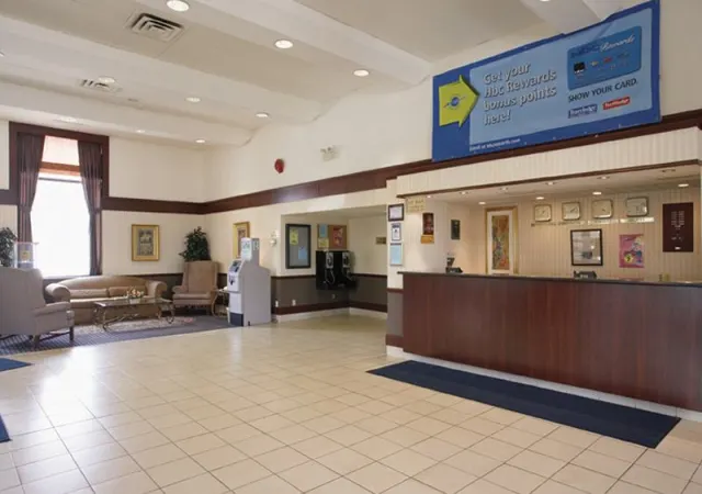 Travelodge by Wyndham Edmonton South - foto 2