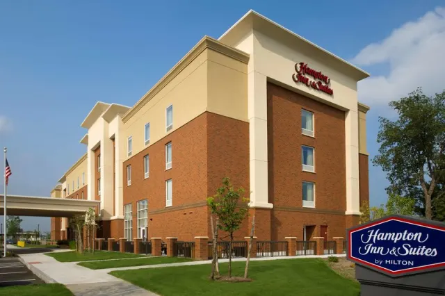 Hampton Inn  Suites SyracuseCarrier Circle - photo 2