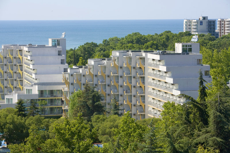 Hotel Laguna Garden - photo 1