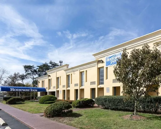 Rodeway Inn Joint Base Andrews Area
