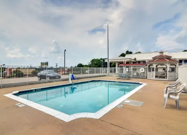 Motel 6 Lindale TX - 4. fotó