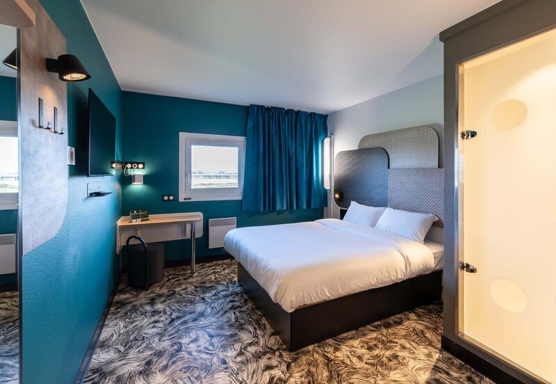 B&B HOTEL Calais Terminal Cité de l'Europe 2 étoiles - photo 1