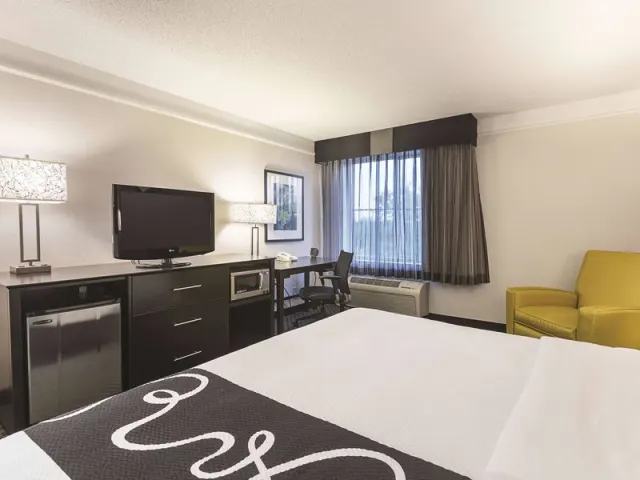 La Quinta Inn & Suites by Wyndham Atlanta Roswell - foto 2
