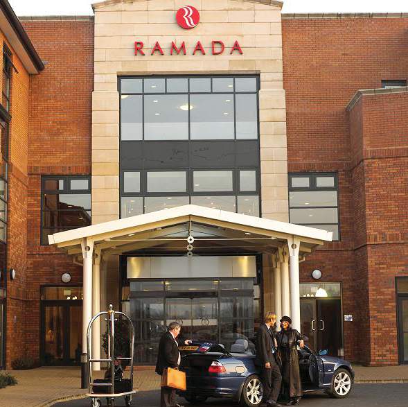 Crowne Plaza Belfast - photo 1