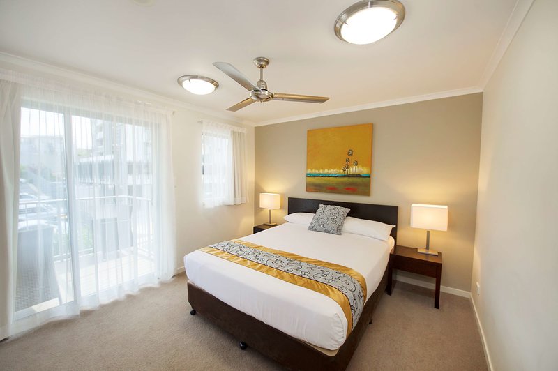 Gladstone City Central Apartments - photo 1