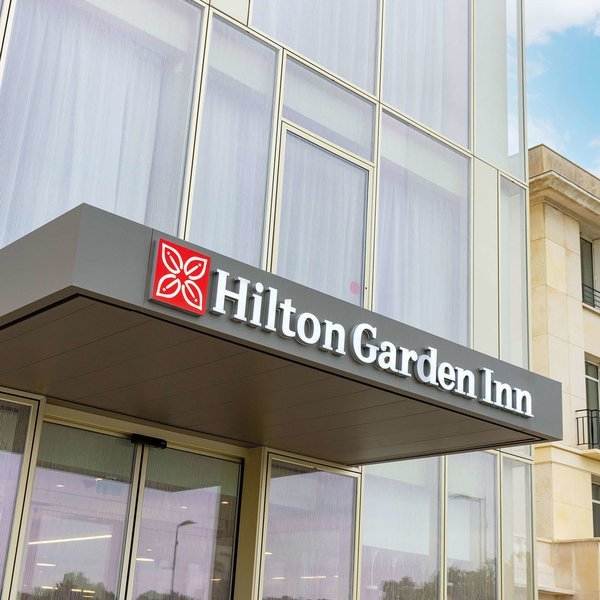 Hilton Garden Inn Tours Centre - photo 1