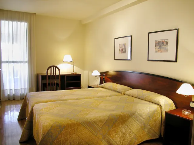Apartamentos Mendebaldea Suites - photo 3