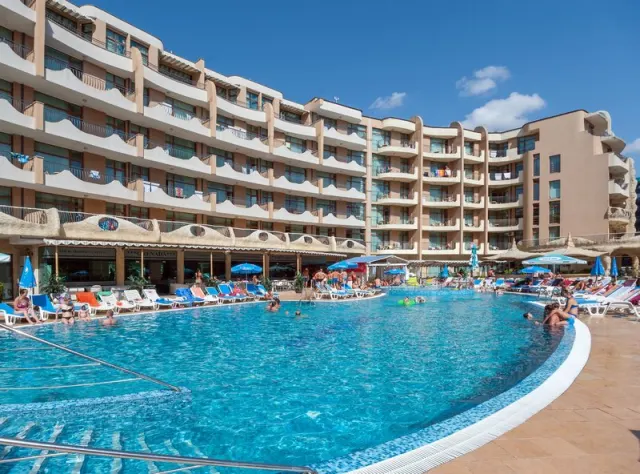 Grenada Hotel - photo 4