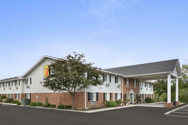 Super 8 by Wyndham Washington, Washington