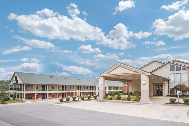 Days Inn by Wyndham Wytheville - 사진 2