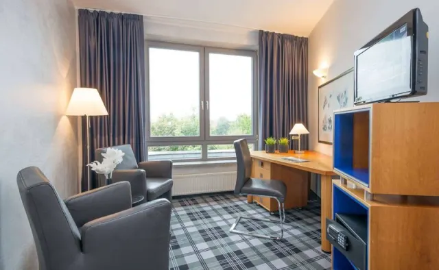 Median Hotel HannoverLehrte - photo 2