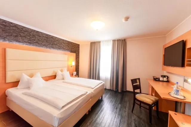 PLAZA INN Heilbronn - photo 3