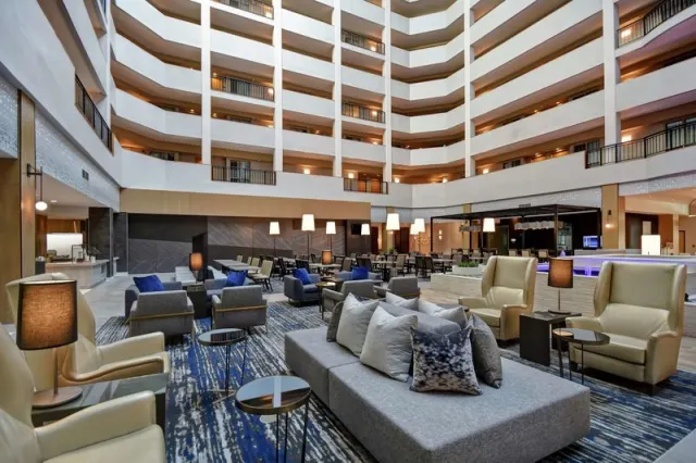 Embassy Suites Raleigh Durham Research Triangle - photo 3