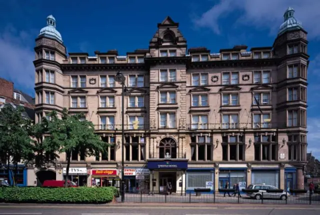 County Hotel, Newcastle upon Tyne