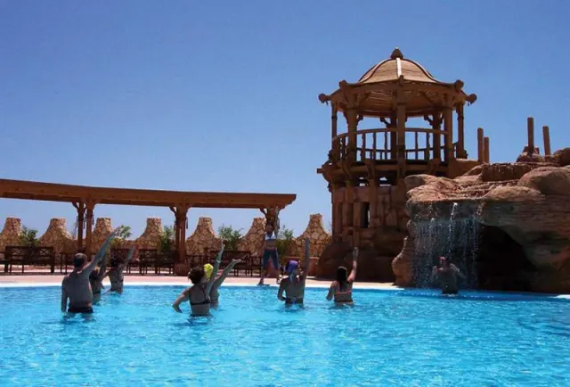 Charmillion Sea Life Resort - photo 2