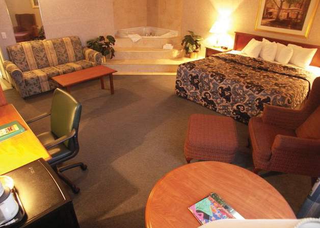 Radisson Hotel Montreal Airport - photo 3