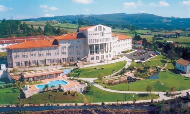 Gran Hotel Los Abetos - photo 2