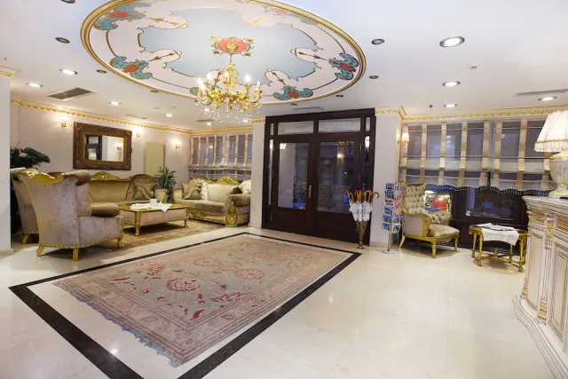 White House Istanbul - photo 2
