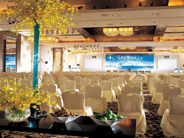 Sheraton Sanya Resort - photo 3