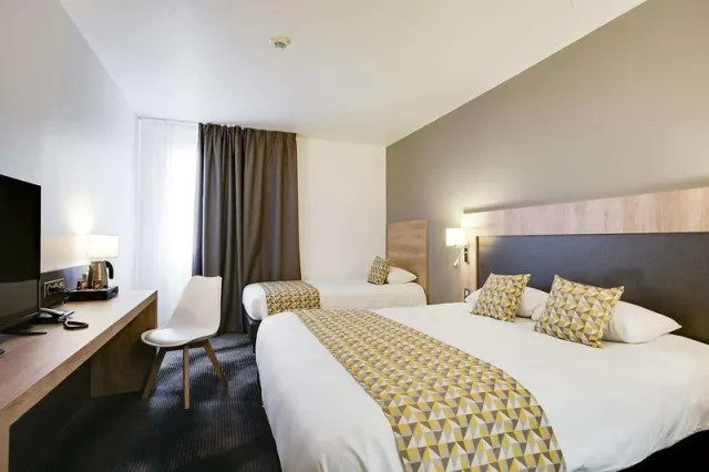 Brit Hotel Loches - photo 2