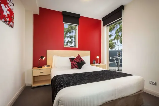 Quality Apartments Castle Hill - photo 2