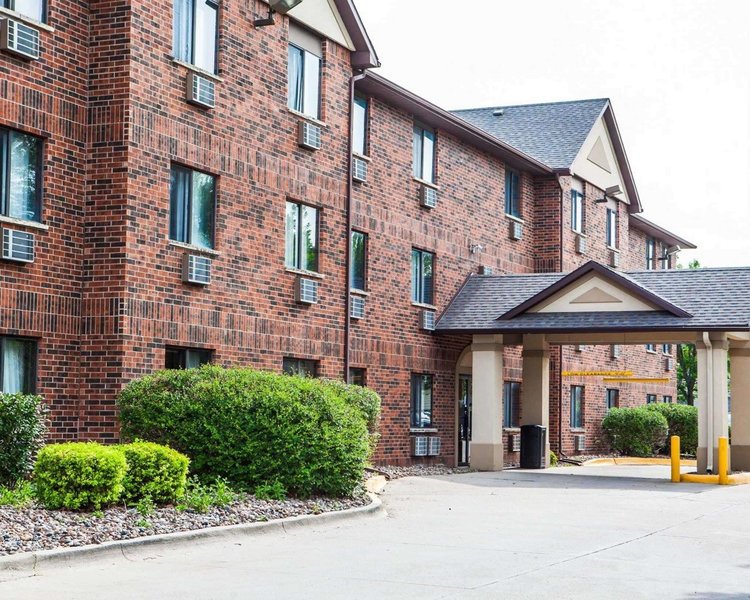 Quality Inn & Suites - 照片 1
