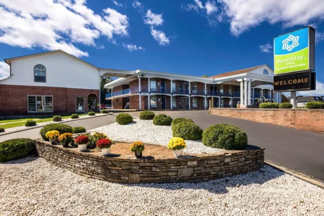 Surestay Hotel by Best Western Bardstown General Nelson - photo 4