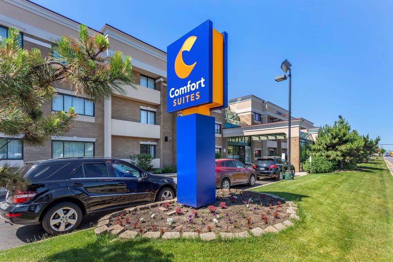 Comfort Suites Oakbrook Terrace - photo 1