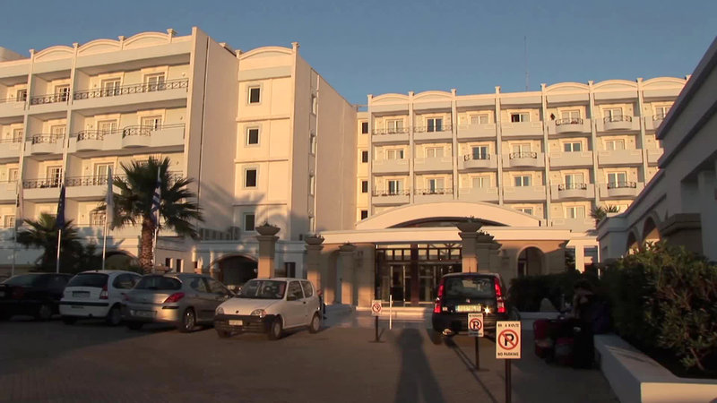 Mitsis Grand Hotel - photo 1