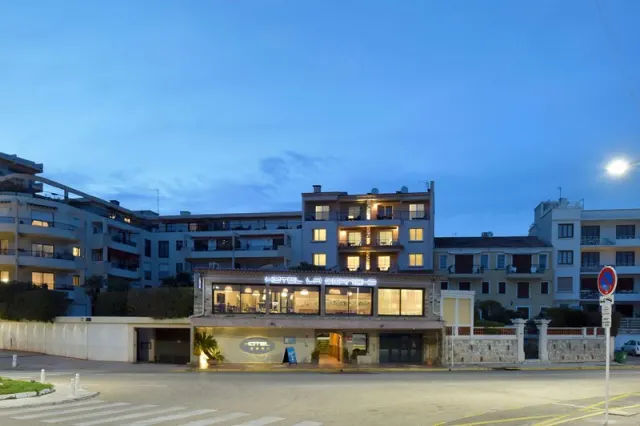 La Corniche Hôtel - รูปภาพที่ 2