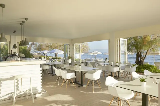 Corfu Hotel - photo 4