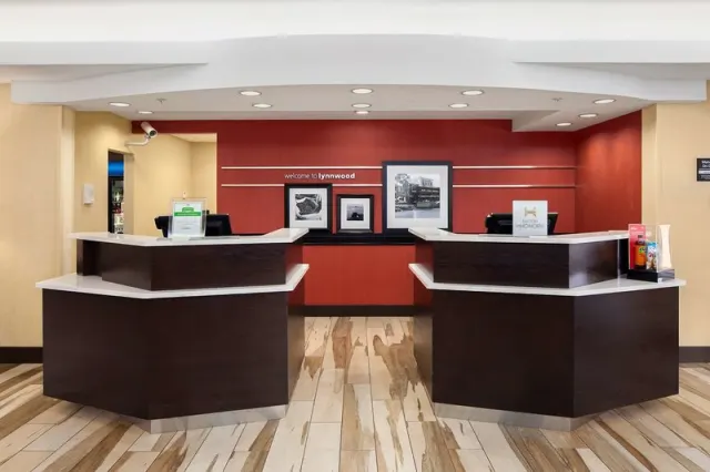 Hampton Inn  Suites Seattle NorthLynnwood - foto 2