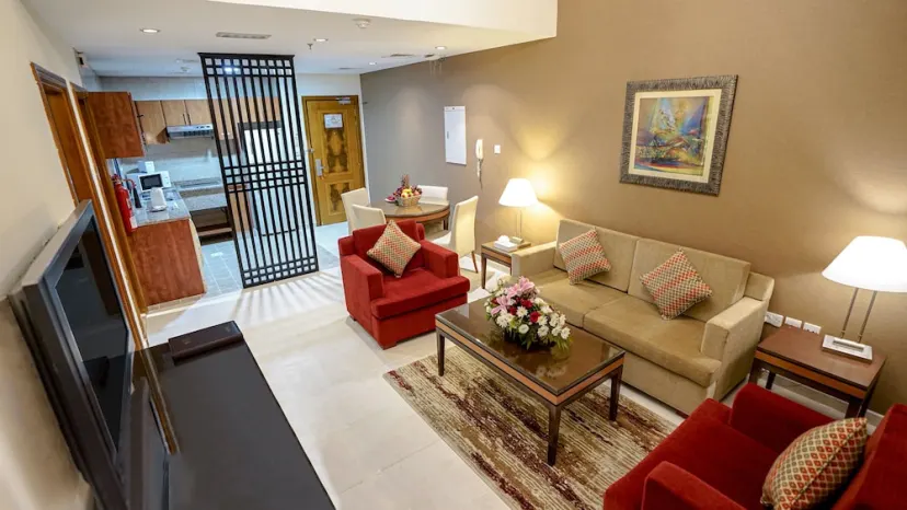 Maple Inn & Suites - nuotrauka 1