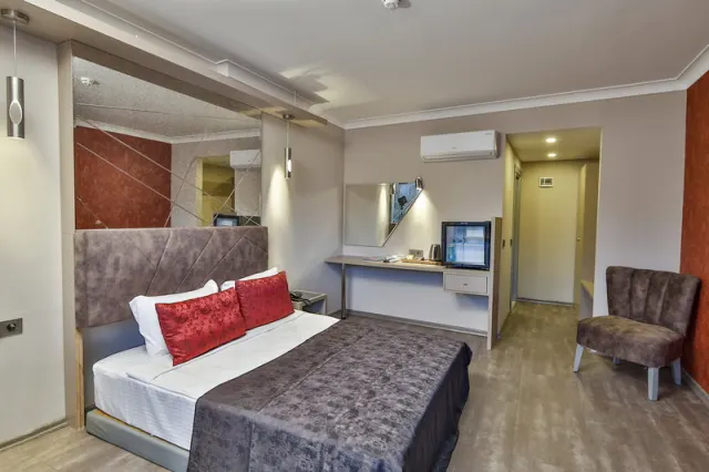 Voxx Marmaris Beach Resort - photo 4