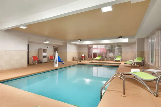 Country Inn & Suites by Radisson, Warner Robins, GA - photo 3