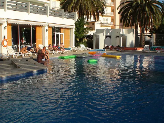 azuLine Hotel Pacific - photo 4