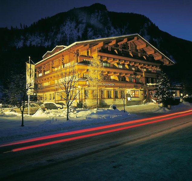 Falkenstein Sporthotel - photo 2