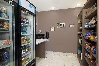 Holiday Inn Express & Suites COLUMBUS NORTH - photo 3