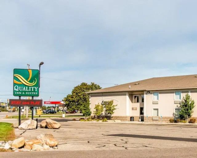 Quality Inn & Suites Next to the Casino, Battle Creek