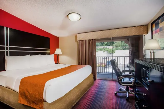 Howard Johnson by Wyndham North Plainfield - photo 4