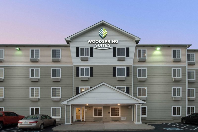 WoodSpring Suites Evansville - photo 1