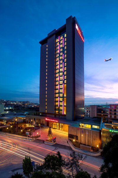 Hilton Istanbul Airport - photo 1