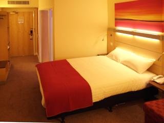 Holiday Inn Express & Suites Junction - fotoğraf 4